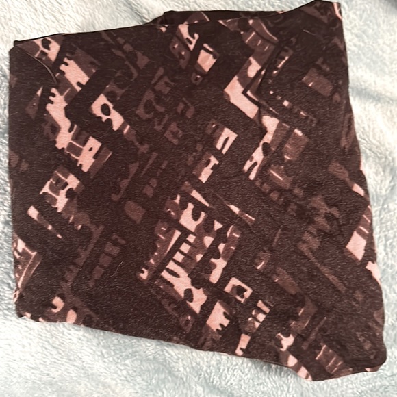 OS Lularoe Legging bundle - Picture 7 of 7